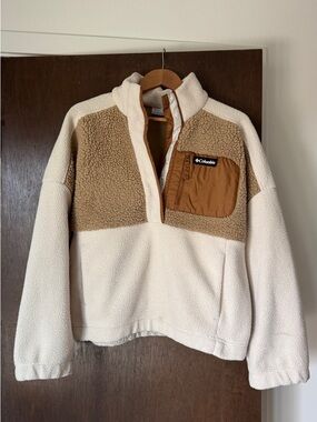Columbia Cream and Tan Sherpa Snap Pullover Jacket
